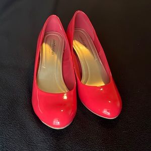 Women’s Hot Pink Heels